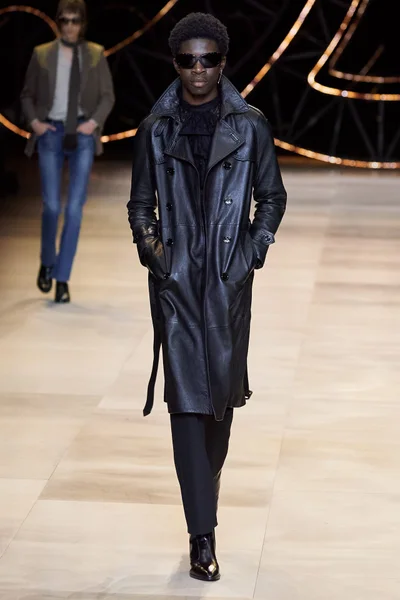 Look 36
